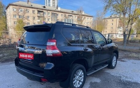 Toyota Land Cruiser Prado 150 рестайлинг 2, 2017 год, 4 697 000 рублей, 3 фотография