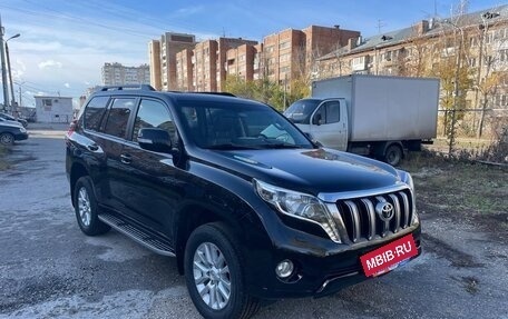 Toyota Land Cruiser Prado 150 рестайлинг 2, 2017 год, 4 697 000 рублей, 2 фотография