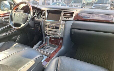 Lexus LX III, 2011 год, 3 800 000 рублей, 5 фотография