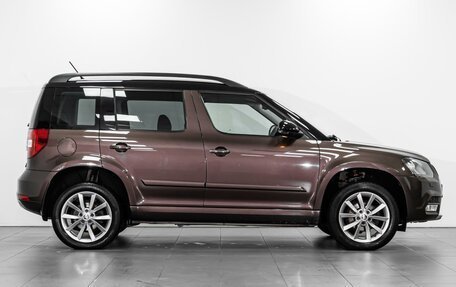 Skoda Yeti I рестайлинг, 2015 год, 1 569 000 рублей, 5 фотография