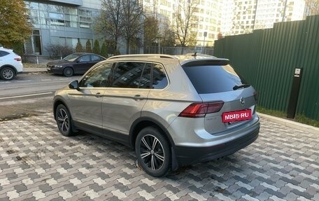 Volkswagen Tiguan II, 2020 год, 2 790 000 рублей, 3 фотография