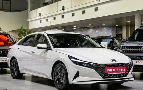 Hyundai Elantra, 2023 год, 2 440 000 рублей, 4 фотография