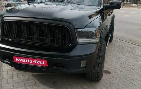 Dodge RAM IV, 2013 год, 2 600 000 рублей, 2 фотография