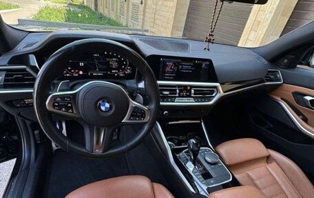 BMW 3 серия, 2019 год, 5 550 000 рублей, 4 фотография