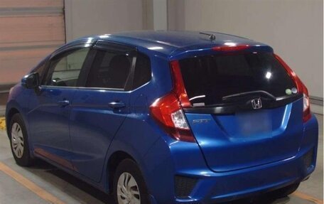 Honda Fit III, 2013 год, 900 000 рублей, 5 фотография