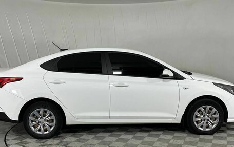 Hyundai Solaris II рестайлинг, 2020 год, 1 560 000 рублей, 4 фотография