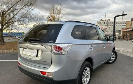 Mitsubishi Outlander III рестайлинг 3, 2012 год, 1 449 900 рублей, 7 фотография