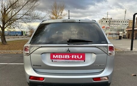 Mitsubishi Outlander III рестайлинг 3, 2012 год, 1 449 900 рублей, 5 фотография