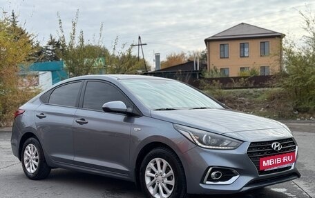 Hyundai Solaris II рестайлинг, 2017 год, 1 570 000 рублей, 3 фотография