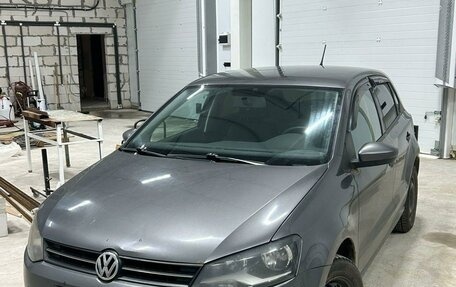 Volkswagen Polo VI (EU Market), 2009 год, 530 000 рублей, 1 фотография