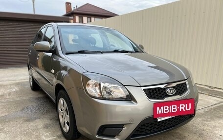 KIA Rio II, 2011 год, 829 000 рублей, 5 фотография