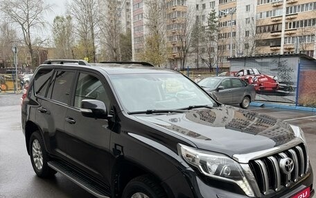 Toyota Land Cruiser Prado 150 рестайлинг 2, 2017 год, 8 200 000 рублей, 3 фотография