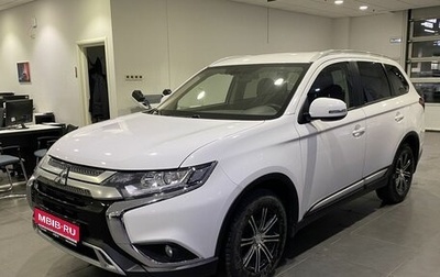 Mitsubishi Outlander III рестайлинг 3, 2020 год, 2 429 000 рублей, 1 фотография