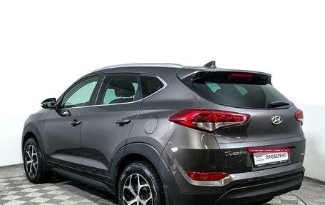 Hyundai Tucson III, 2018 год, 2 370 000 рублей, 7 фотография