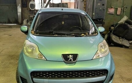 Peugeot 107 I рестайлинг, 2010 год, 450 000 рублей, 4 фотография