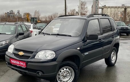 Chevrolet Niva I рестайлинг, 2011 год, 440 000 рублей, 1 фотография