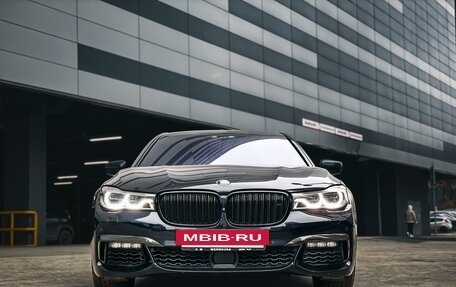 BMW 7 серия, 2018 год, 5 550 000 рублей, 2 фотография