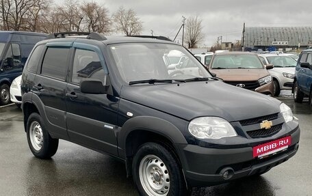 Chevrolet Niva I рестайлинг, 2011 год, 440 000 рублей, 3 фотография