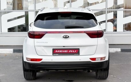 KIA Sportage IV рестайлинг, 2018 год, 2 310 000 рублей, 4 фотография