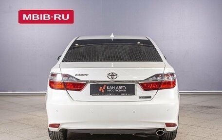 Toyota Camry, 2017 год, 2 646 800 рублей, 11 фотография