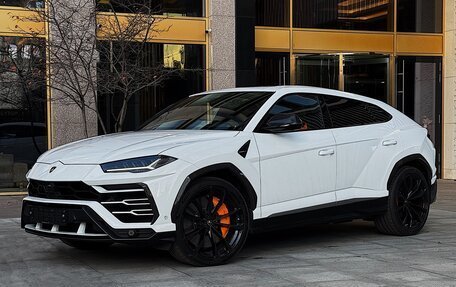 Lamborghini Urus I, 2020 год, 28 000 000 рублей, 1 фотография