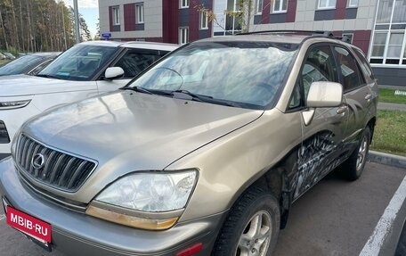 Lexus RX IV рестайлинг, 2001 год, 1 050 000 рублей, 3 фотография