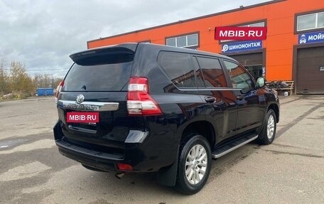 Toyota Land Cruiser Prado 150 рестайлинг 2, 2013 год, 3 850 000 рублей, 7 фотография