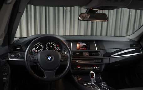 BMW 5 серия, 2015 год, 2 999 000 рублей, 6 фотография