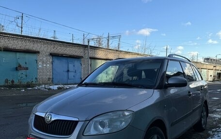 Skoda Fabia II, 2008 год, 600 000 рублей, 3 фотография