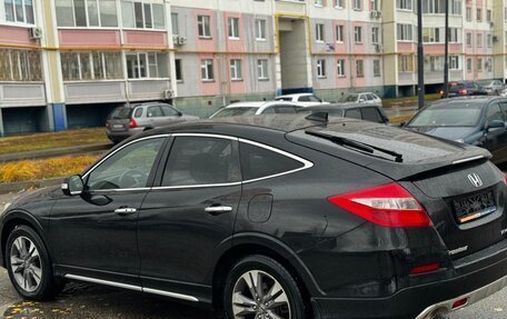 Honda Crosstour I рестайлинг, 2013 год, 1 859 000 рублей, 4 фотография