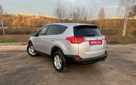 Toyota RAV4, 2013 год, 2 349 000 рублей, 5 фотография