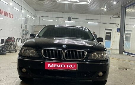 BMW 7 серия, 2003 год, 700 000 рублей, 2 фотография