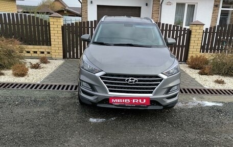 Hyundai Tucson III, 2019 год, 2 300 000 рублей, 3 фотография