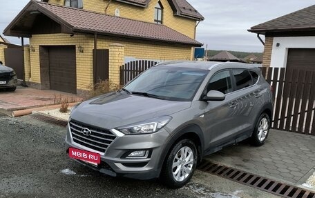 Hyundai Tucson III, 2019 год, 2 300 000 рублей, 10 фотография