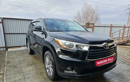 Toyota Highlander III, 2014 год, 3 600 000 рублей, 3 фотография