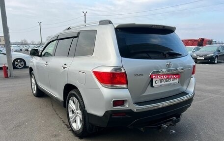 Toyota Highlander III, 2012 год, 2 599 000 рублей, 4 фотография