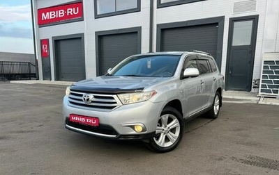 Toyota Highlander III, 2012 год, 2 599 000 рублей, 1 фотография