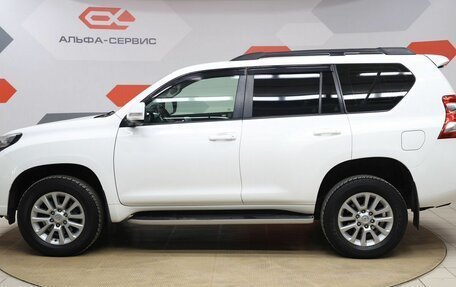 Toyota Land Cruiser Prado 150 рестайлинг 2, 2014 год, 3 590 000 рублей, 8 фотография