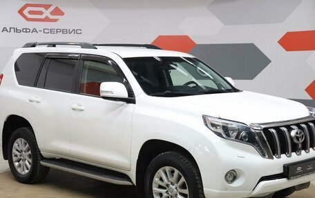 Toyota Land Cruiser Prado 150 рестайлинг 2, 2014 год, 3 590 000 рублей, 3 фотография