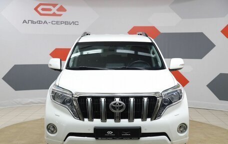 Toyota Land Cruiser Prado 150 рестайлинг 2, 2014 год, 3 590 000 рублей, 2 фотография