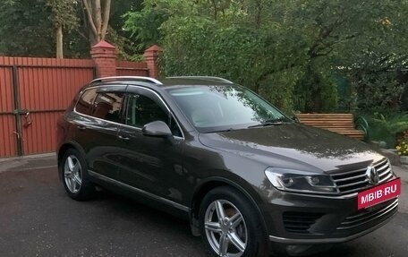 Volkswagen Touareg III, 2015 год, 3 500 000 рублей, 3 фотография