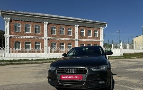 Audi A4, 2012 год, 1 360 000 рублей, 1 фотография