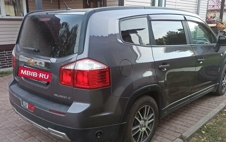 Chevrolet Orlando I, 2012 год, 1 090 000 рублей, 4 фотография