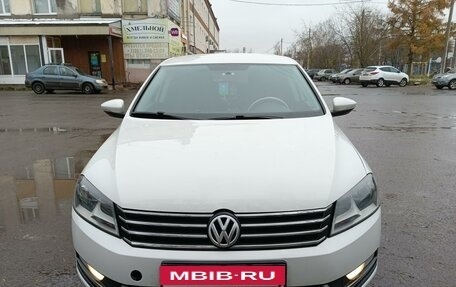 Volkswagen Passat B7, 2012 год, 1 000 000 рублей, 13 фотография