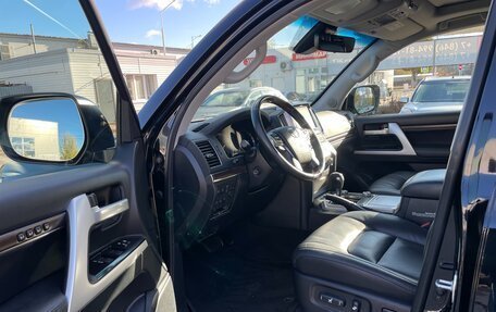 Toyota Land Cruiser 200, 2018 год, 7 500 000 рублей, 7 фотография