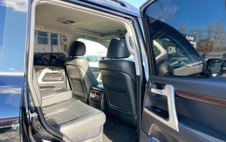 Toyota Land Cruiser 200, 2018 год, 7 500 000 рублей, 18 фотография