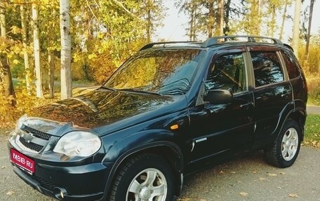 Chevrolet Niva I рестайлинг, 2010 год, 515 000 рублей, 1 фотография