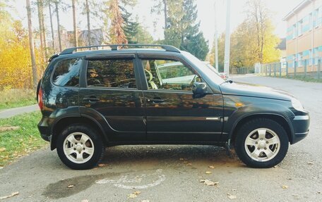 Chevrolet Niva I рестайлинг, 2010 год, 515 000 рублей, 6 фотография