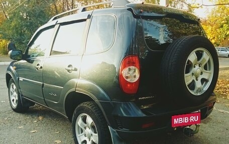 Chevrolet Niva I рестайлинг, 2010 год, 515 000 рублей, 3 фотография