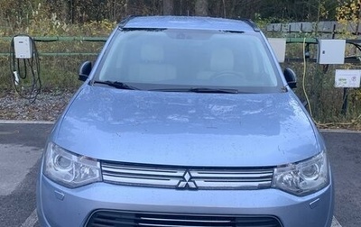 Mitsubishi Outlander III рестайлинг 3, 2014 год, 2 180 000 рублей, 1 фотография